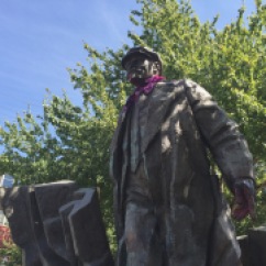 Statue of Lenin, Fremont, Seattle, WA. (08/26/2015)